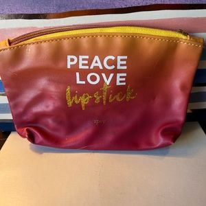 Travel makeup bag